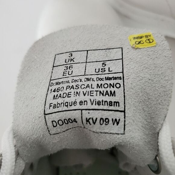 Dr. Martens 1460 Pascal Leather Mono Boot in Optical White Size 5 - Picture 3 of 3